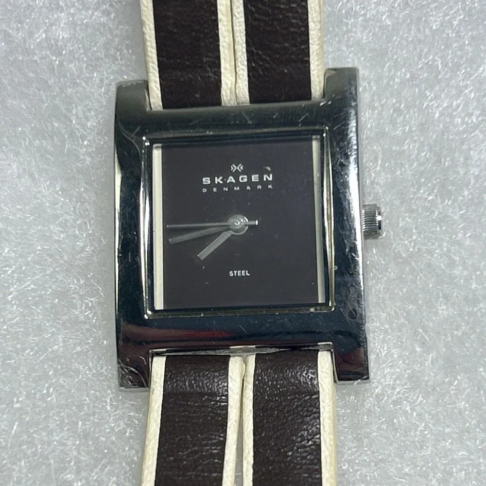 Skagen Tank Womens Watch Leather  Brown Beige Ultra Slim 228SSL New Battery